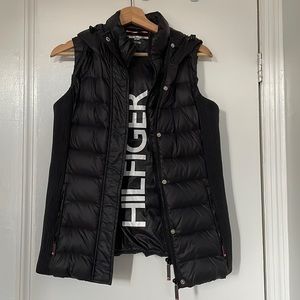 Tommy Hilfiger Black, Down, Zip-up Puffer Vest (Size M)